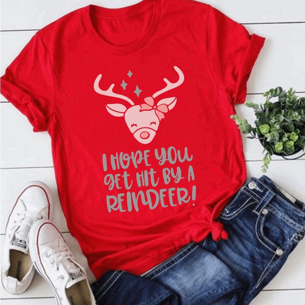 Christmas Reindeer t-shirt unisex